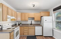 1208 Lear Court, Rochester Hills, MI 48307