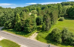 0000 Hjelte Road, Kewadin, MI 49648