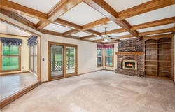 2409 NE 73rd Terrace, Gladstone, MO 64118