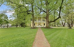 2367 Central Avenue, Alton, IL 62002