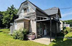 213 N Pine Street, Lake City, MI 49651