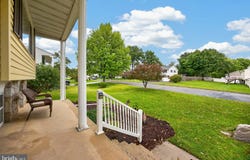 971 OAKDALE Drive, POTTSTOWN, PA 19464