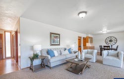 36765 Glaser Dr, Scio, OR 97374