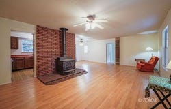 51 Pleasant Dr, Lewiston, CA 96052