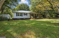 218 Tarpley Avenue, Bowdon, GA 30108