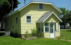 3206 2nd Street, Colwell, IA 50616