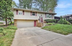 523 26th Street NW, Rochester, MN 55901