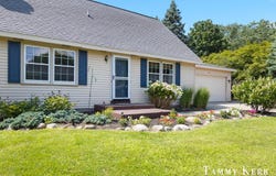 98 Algonquin Avenue, Holland, MI 49424