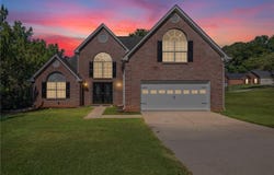 12189 Lauren Way, Fayetteville, GA 30215