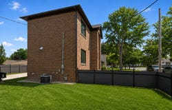 8640 Center Street, River Grove, IL 60171