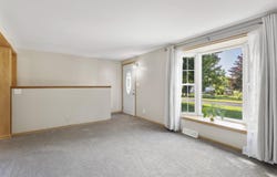 390 BLAINE Street, IOLA, WI 54945