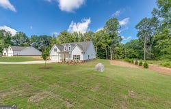 411 Elwyn Barrett, Jefferson, GA 30549