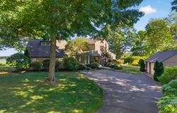 108 Maple Avenue, Old Saybrook, CT 06475