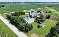 10579 110th St., Glencoe, MN 55336
