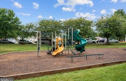 13782 NEWPORT DRIVE, CHANTILLY, VA 20151