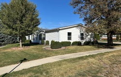 301 N Logan St, Osmond, NE 68765