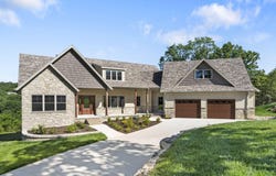 653 Forest Lake Drive, Branson West, MO 65737