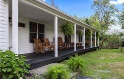 6635 Lake, Elyria, OH 44035