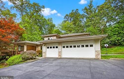 921 TIMBER LANE, MIDDLETOWN, PA 17057