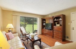 44 Crabapple Ln, Franklin Twp., NJ 08823-1408
