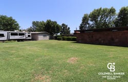 1204 Circle Drive, Garden City, KS 67846