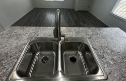 1704 E Creek Dr, ENID, OK 73701