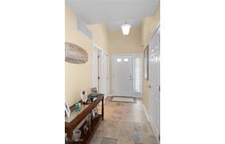 621 Derby Run, Willoughby Hills, OH 44092