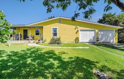 8737 Lakeview Drive, Cleburne, TX 76033