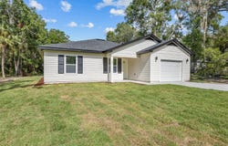 125 JOHN STREET, HAWTHORNE, FL 32640
