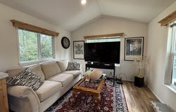 111 RHODY Loop, Florence, OR 97439