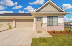 2410 W Elk Ridge Ave, Goddard, KS 67052