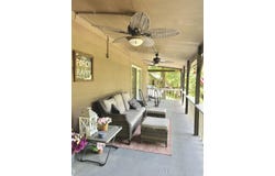 22914 Indian Lane, Hermitage, MO 65668
