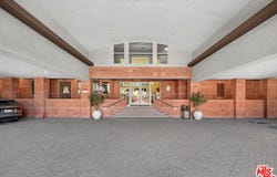 100 S Alameda St, Los Angeles, CA 90012