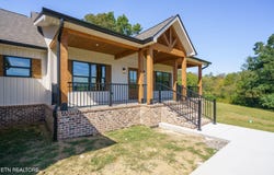 89 Estate Loop Tr, Crossville, TN 38555