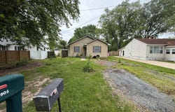 1906 HARBOR DRIVE, CHESTER, MD 21619