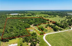 21222 W Big Springs Road, Gravette, AR 72736