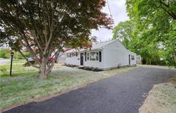 31 Forbes Street, East Providence, RI 02915