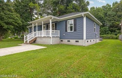 175 Wedgewood Drive, Moyock, NC 27958