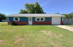 1801 13th St, Woodward, OK 73801