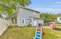 2011 Clark Avenue, Wellsville, OH 43968