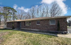 104 Sunset Drive, Mount Pocono, PA 18344