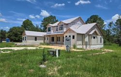 405 LONG AND WINDING ROAD, HOWEY IN THE HILLS, FL 34737