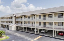 340 CAUSEWAY BOULEVARD, DUNEDIN, FL 34698