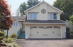 1413 Miner Circle, ENDICOTT, NY 13760