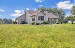 N5633 VALLEY Court, FOND DU LAC, WI 54937-7930