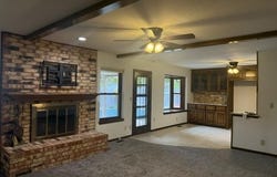 1809 Gingham Ln, Enid, OK 73703