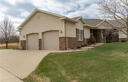 2145 Turnberry Lane SE, Pine Island, MN 55963
