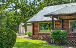 511 E 375th Road, Dunnegan, MO 65640