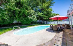 124 AERIAL, DEPTFORD, NJ 08096