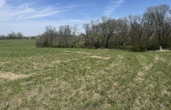 55623 230th Street, Glenwood, IA 51534